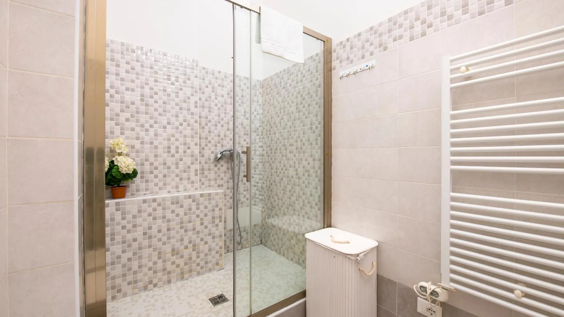 Arena Suite Garibaldi Verona Centro